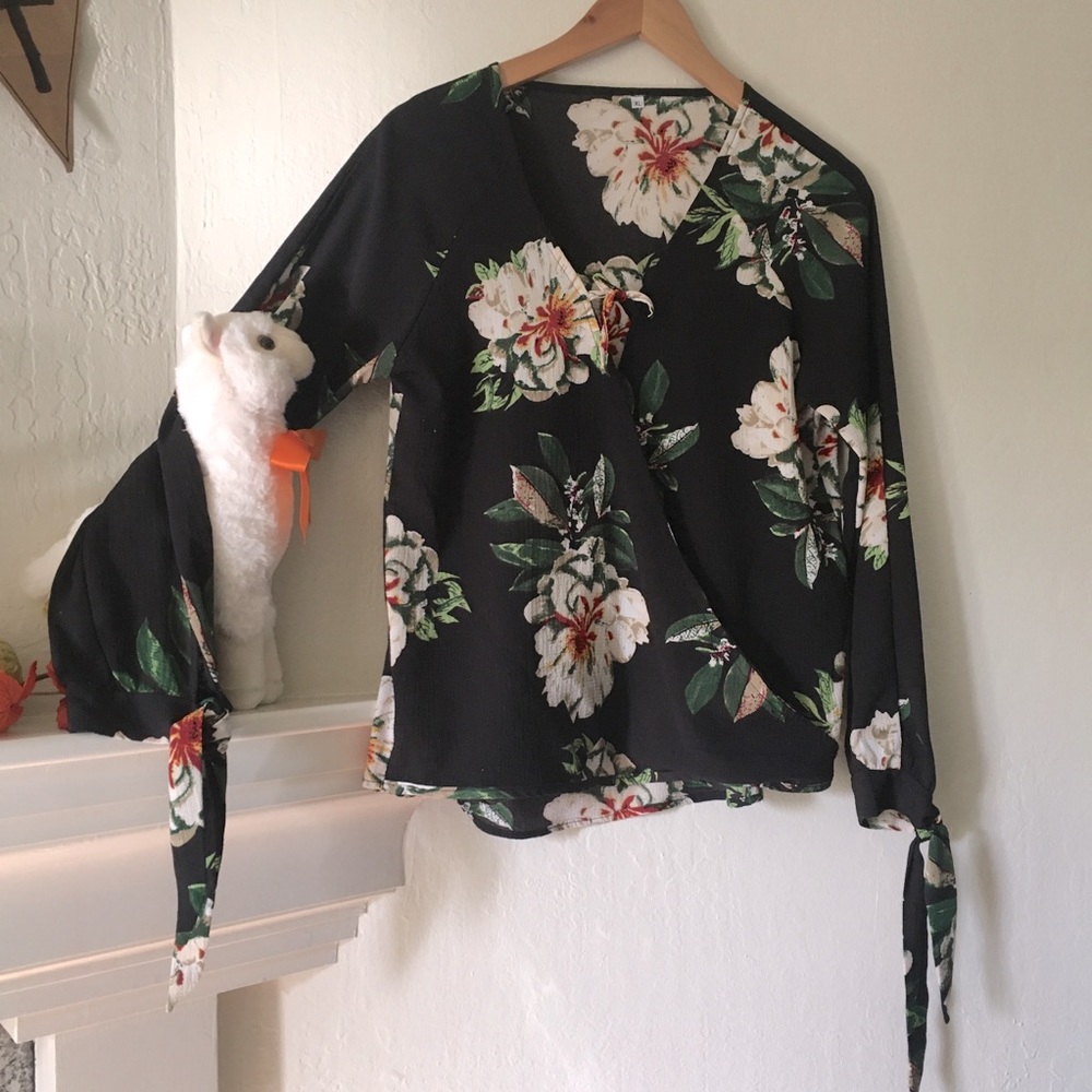 Magnolia Wrap Blouse Size Small